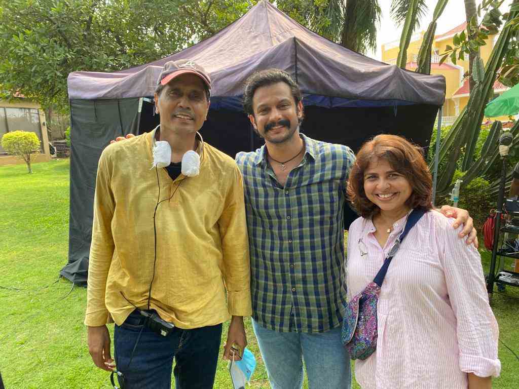 Adinath Kothare with Director Nagesh Kukunoor and Elahe Hiptoola 