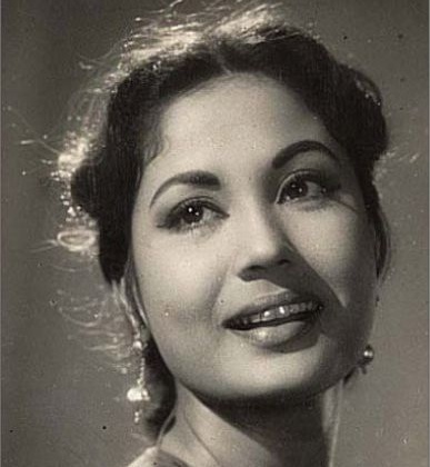 Remembering the finest actress, popularly known as the Tragedy Queen, Meena Kumari
