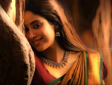 Janhvi Kapoor's first look in 'Devara' revealed.